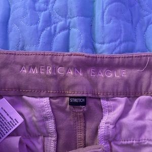 Women’s American Eagle kaki pants.